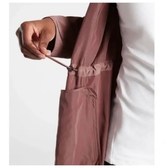 Athleta Drip Drop Jacket Long Windbreaker Stowaway Hood in Mauve - Picture 8 of 15